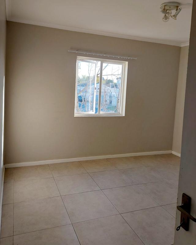 To Let 2 Bedroom Property for Rent in Parklands Western Cape